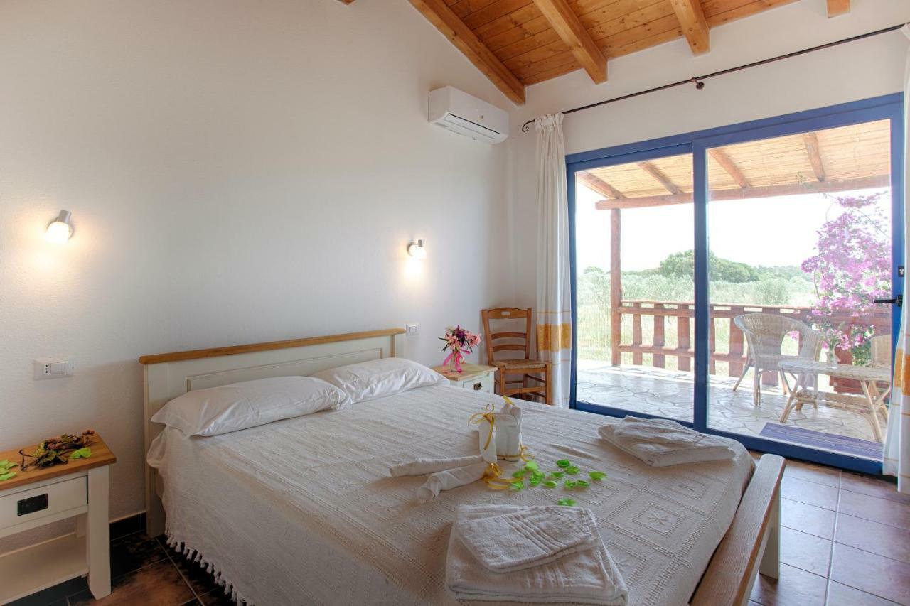 Agriturismo Mieleamaro Farm stay Olbia